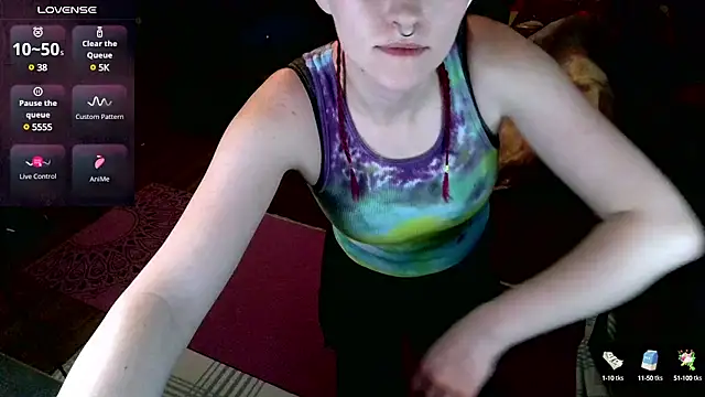 Snapshot of _hellostormy_ chatting on February 25, 12:25 am hellostormy online show from February 25, 12:25 am