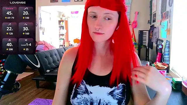 Snapshot of _hellostormy_ chatting on March 9, 6:54 pm hellostormy online show from March 9, 6:54 pm