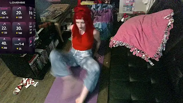 Snapshot of _hellostormy_ chatting on March 23, 12:26 am hellostormy online show from March 23, 12:26 am