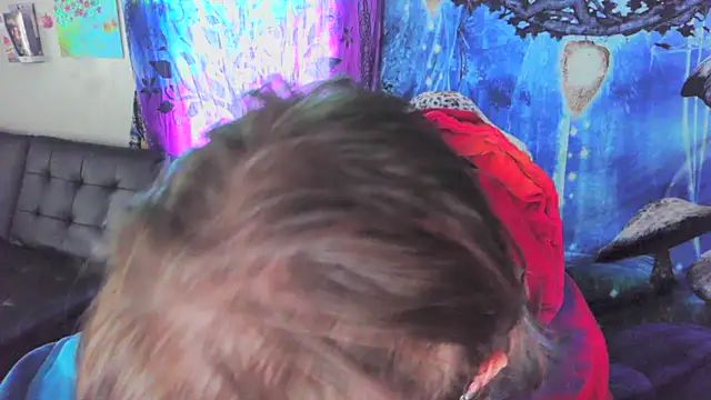 Snapshot of _hellostormy_ chatting on September 30, 3:17 pm hellostormy online show from September 30, 3:17 pm