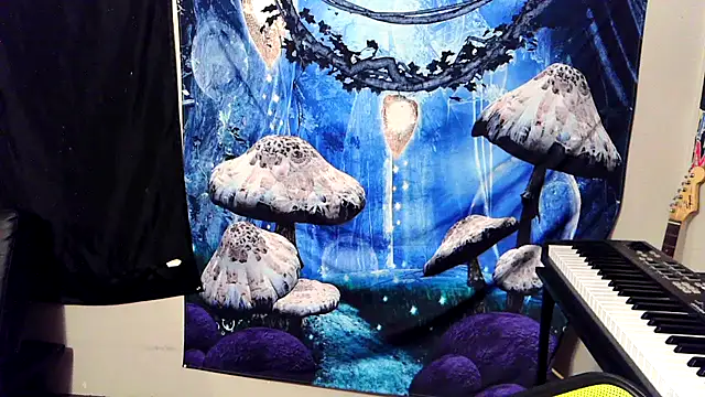 Snapshot of _hellostormy_ chatting on October 17, 10:29 am hellostormy online show from October 17, 10:29 am