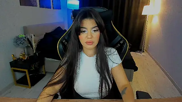 AlluringAriel online show from September 27, 7:41 pm