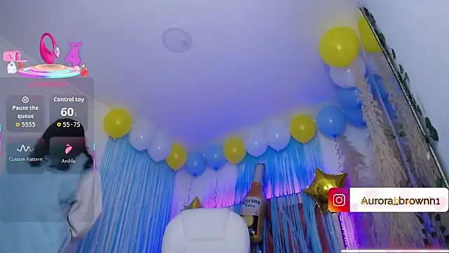 Aurora Brownn online show from September 25, 4:49 am