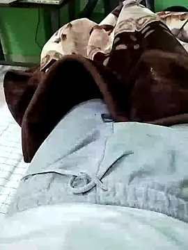 Snapshot of KUKU69XX chatting on December 24, 6:06 pm KUKU69XX online show from December 24, 6:06 pm