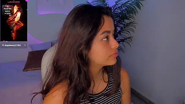 Snapshot of Ariana_Pierce chatting on November 21, 12:26 pm Ariana Pierce online show from November 21, 12:26 pm