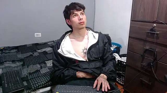 pervertsteens3 online show from September 9, 11:37 pm