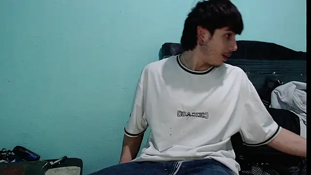 pervertsteens3 online show from September 27, 7:02 am