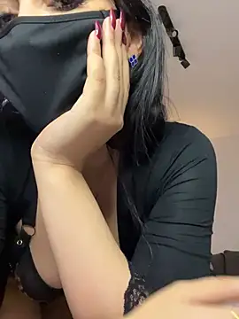 reema6969 online show from February 15, 11:25 pm