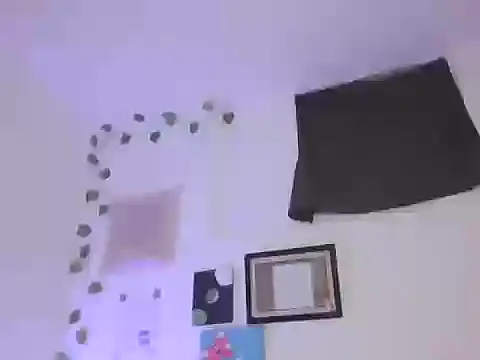 Melody200420 online show from October 5, 12:20 am