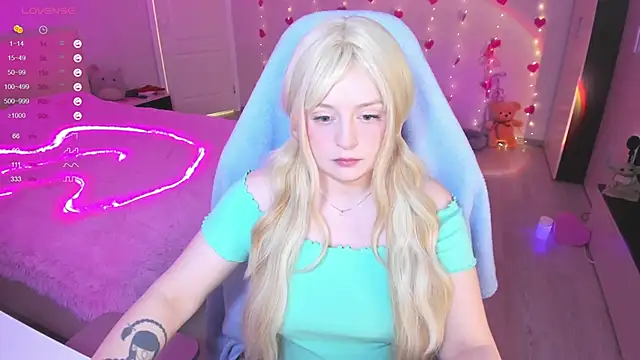 Amy honey angel online show from March 7, 8:45 am