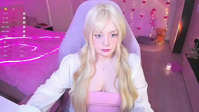 Amy honey angel online show from March 10, 9:21 am