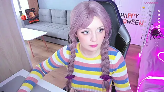 Amy honey angel online show from November 2, 11:45 am