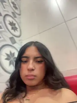 Emily-14 online show from December 23, 1:51 am