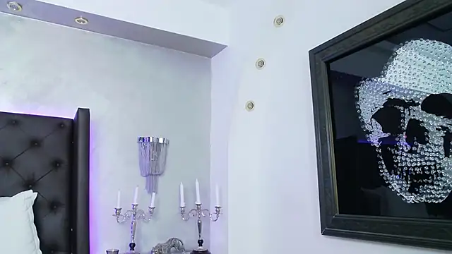 Snapshot of SkylerSpark chatting on January 20, 3:48 am SkylerSpark online show from January 20, 3:48 am