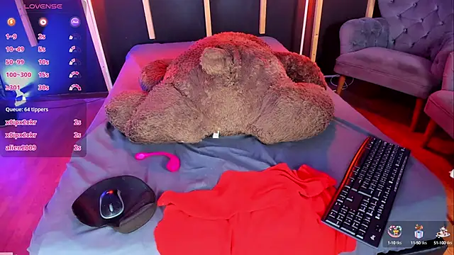 Snapshot of vampy_dolll chatting on January 24, 8:23 am vampy dolll online show from January 24, 8:23 am