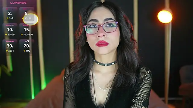 Snapshot of vampy_dolll chatting on January 30, 10:41 pm vampy dolll online show from January 30, 10:41 pm