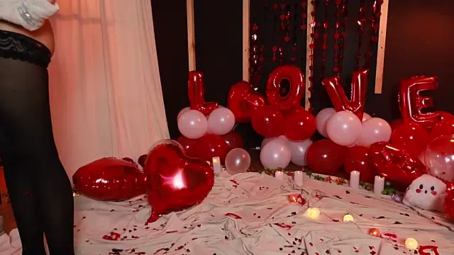 Snapshot of vampy_dolll chatting on February 14, 11:20 pm vampy dolll online show from February 14, 11:20 pm