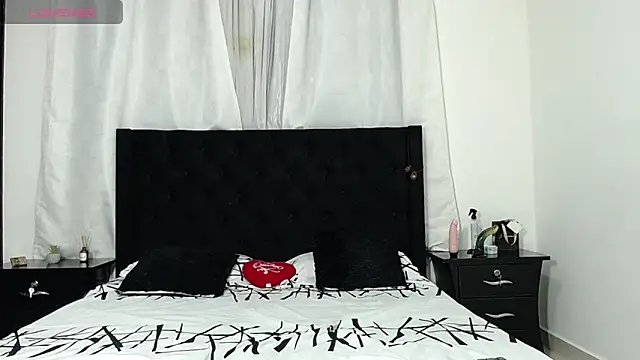 Beautifulkattia online show from March 2, 12:53 am