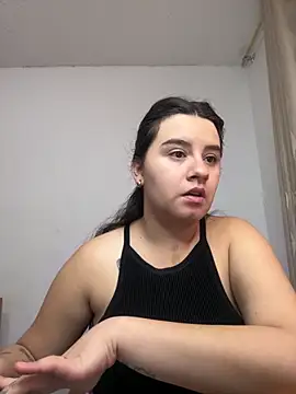 SaraBraun  online show from September 24, 3:59 pm