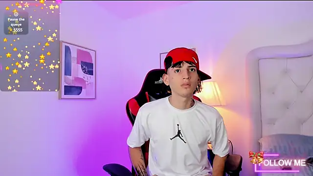 sett and gwen online show from December 27, 11:10 pm