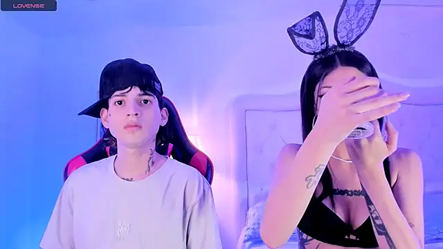 sett and gwen online show from February 9, 4:25 am