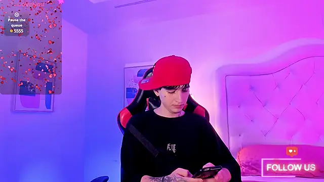 sett and gwen online show from February 22, 8:20 pm