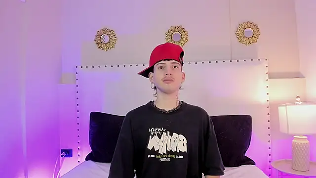 sett and gwen online show from November 23, 4:12 am