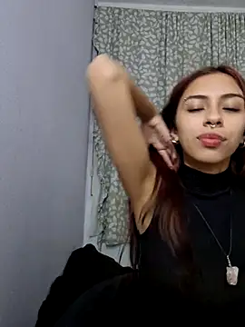 Snapshot of Jazmin-Cerezita chatting on September 11, 3:06 am Jazmin-Cerezita online show from September 11, 3:06 am