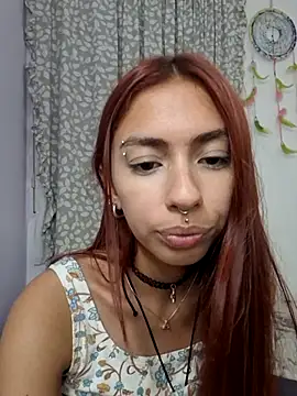 Snapshot of Jazmin-Cerezita chatting on November 27, 2:02 am Jazmin-Cerezita online show from November 27, 2:02 am