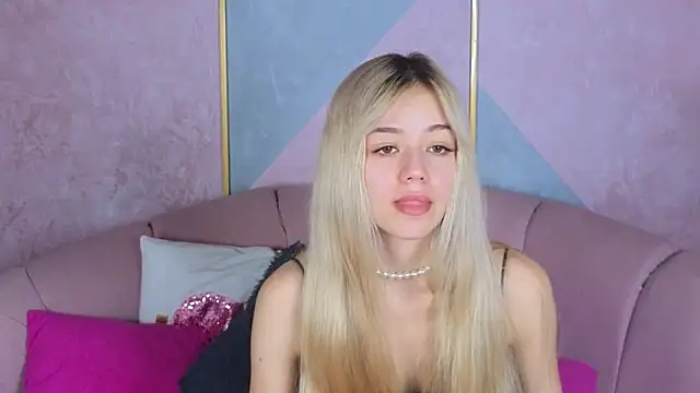 STELLA RICH online show from February 16, 3:58 am