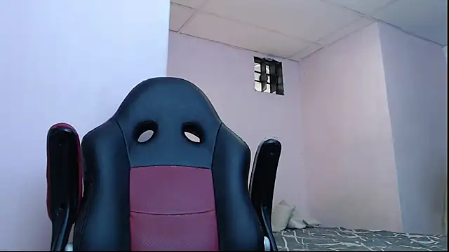 mr stiven  online show from January 26, 2:03 am