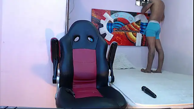 mr stiven  online show from February 9, 5:50 am