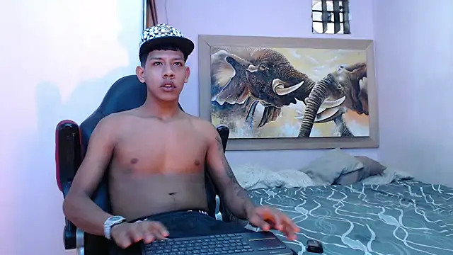 mr stiven  online show from March 6, 3:35 am