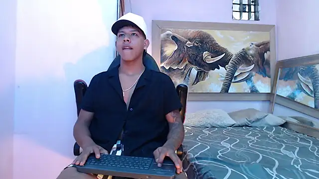 mr stiven  online show from March 23, 5:21 am