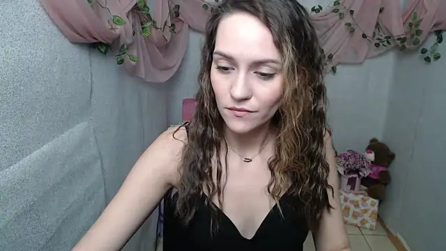 Lina Star S online show from December 24, 6:22 am