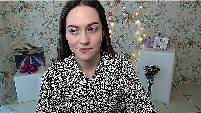 Lina Star S online show from March 1, 7:41 am