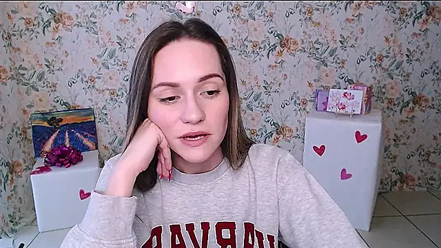 Lina Star S online show from March 18, 7:30 am