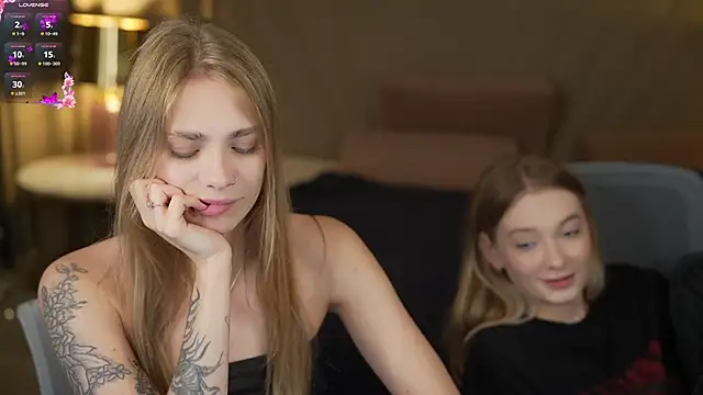 Ewa Pearl online show from September 14, 2:16 pm