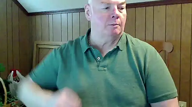 Snapshot of harley99574 chatting on January 1, 6:59 pm harley99574 online show from January 1, 6:59 pm