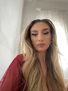 Snapshot of FelyJolie chatting on January 15, 12:04 pm FelyJolie online show from January 15, 12:04 pm