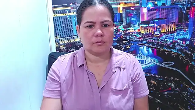 tamara hottt online show from October 18, 1:23 pm