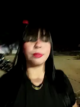 Snapshot of KathaDanger chatting on October 10, 2:43 am KathaDanger online show from October 10, 2:43 am