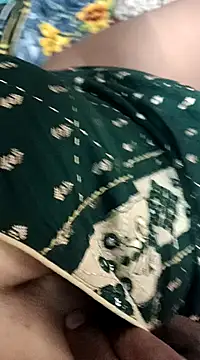 Snapshot of bhavanitelu chatting on February 23, 5:18 pm bhavanitelu online show from February 23, 5:18 pm