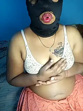 Snapshot of bhavanitelu chatting on November 23, 6:30 pm bhavanitelu online show from November 23, 6:30 pm