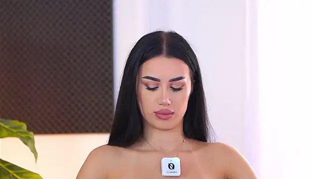 Jenna Day online show from October 21, 9:10 am