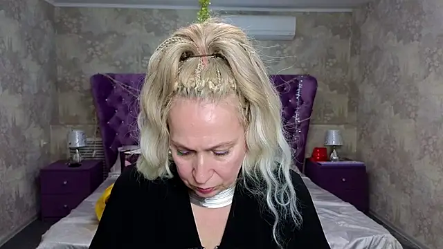 Penelope Pinky online show from January 19, 4:46 pm