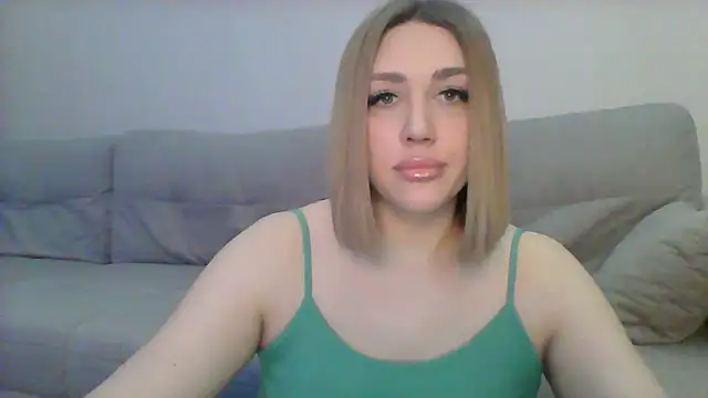 Snapshot of VickyLove047 chatting on January 7, 4:50 am VickyLove047 online show from January 7, 4:50 am