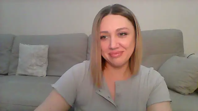 Snapshot of VickyLove047 chatting on March 13, 5:22 am VickyLove047 online show from March 13, 5:22 am