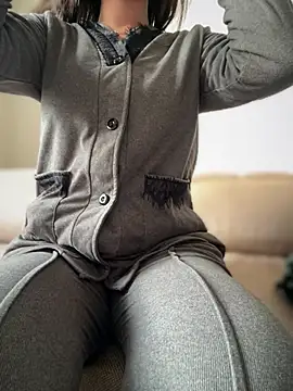 hot girl dina online show from February 23, 9:33 am