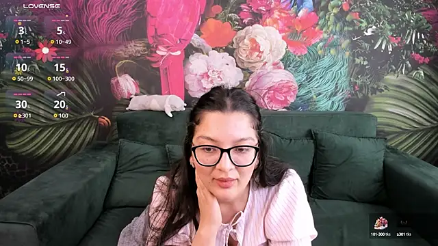 ZarifaBev online show from October 10, 3:44 pm